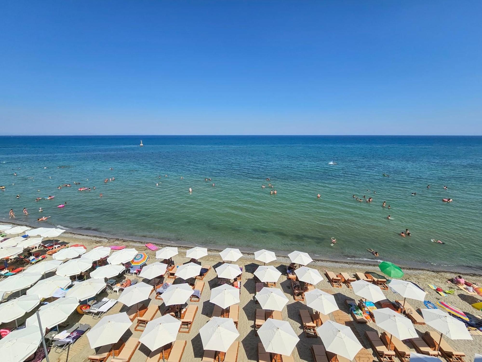 Akteon Girni Hotel Paralia Katerinis Bagian luar foto